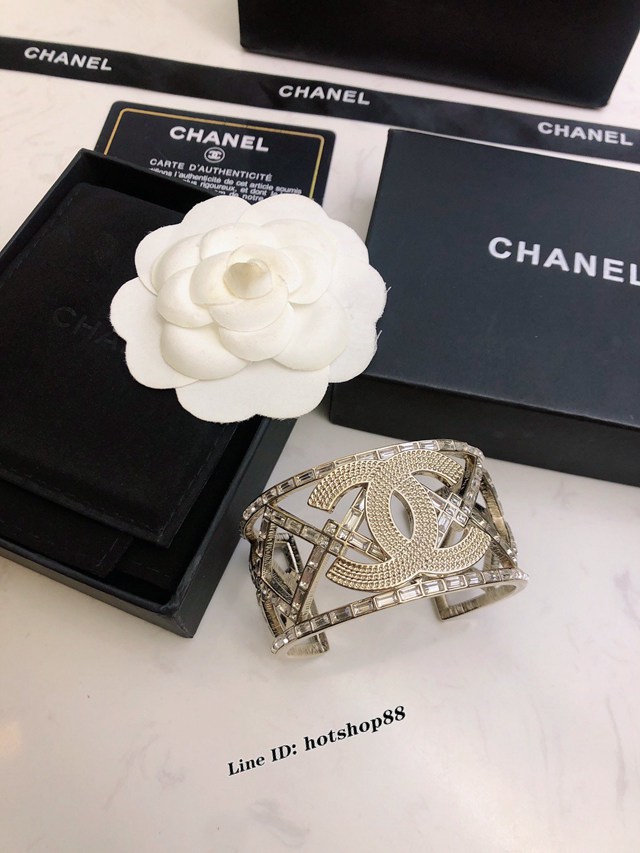 Chanel專櫃新款飾品手鐲 香奈兒秋冬新款系列專櫃同步手鐲 zgb1736